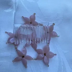 Hand Crafted | Accessories | New Handmade Beaded Flower  display picture 1